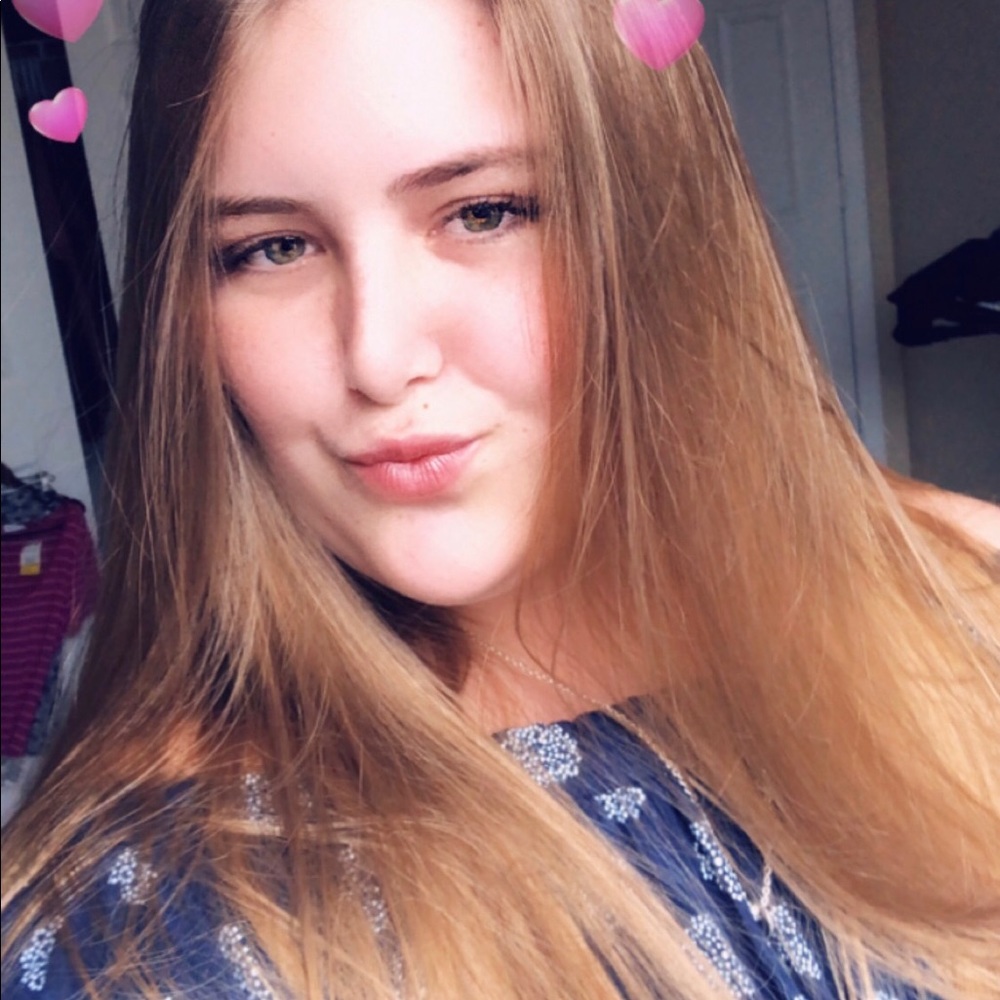 Meet your Posher, Rachel